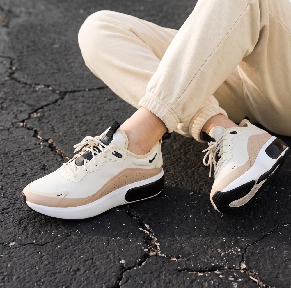 Nike Air Max Dia Pale Ivory Bio Beige Womens Sneakers AQ4312-101 Size 11